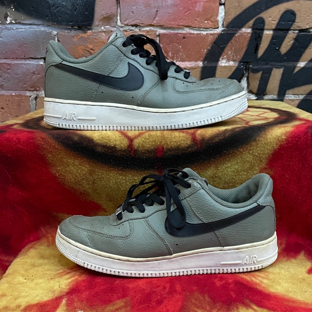 NIKE-men’s ‘Dark Stucco’ AIR FORCE 1 LOW ‘07 lace-up basketball sneaker shoes